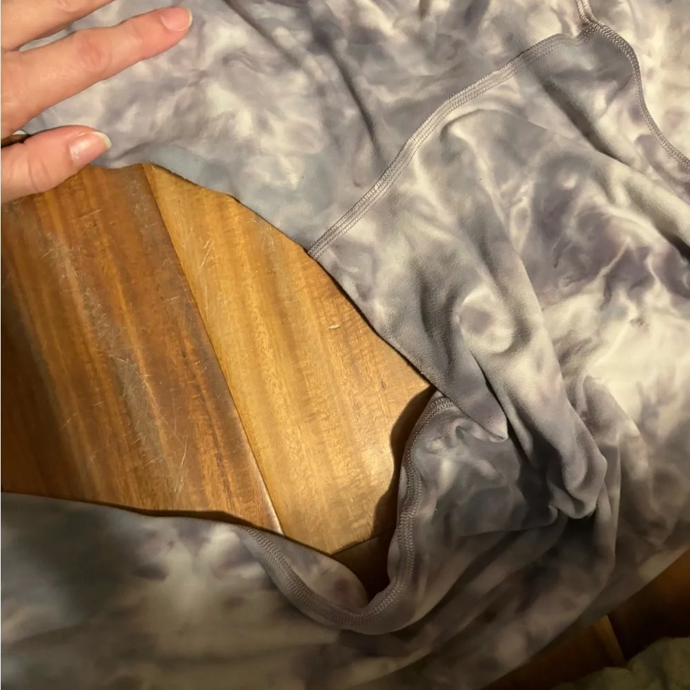 Lululemon Tie Dye High Rise Leggings Size 12 (0835)‎
